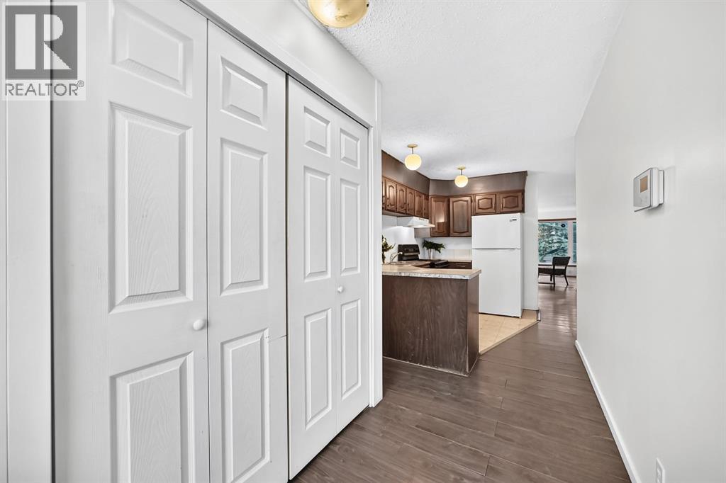 260 Berwick Drive Nw Property Photo 18