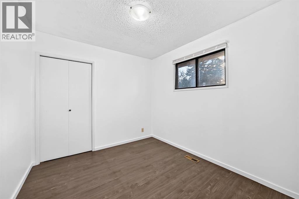 260 Berwick Drive Nw Property Photo 22