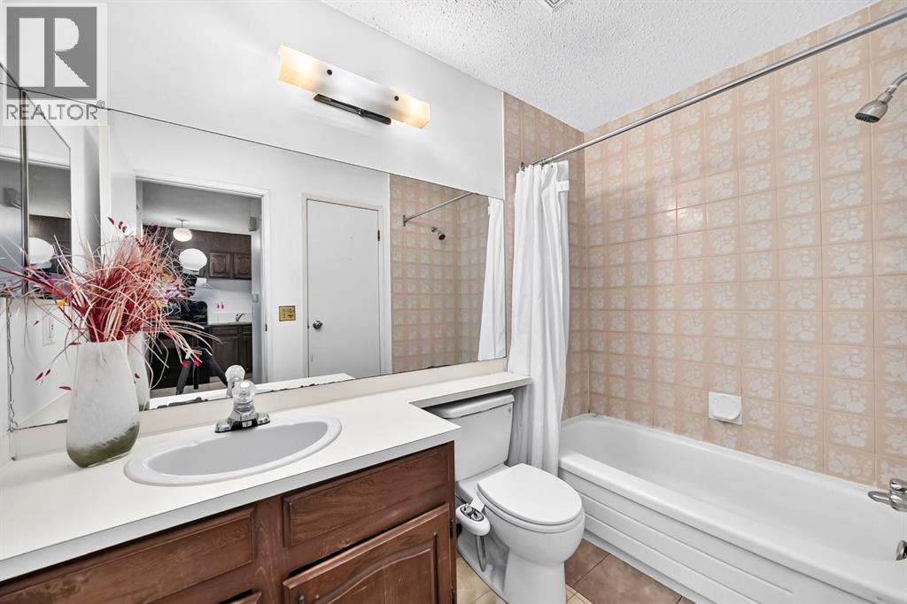 260 Berwick Drive Nw Property Photo 25