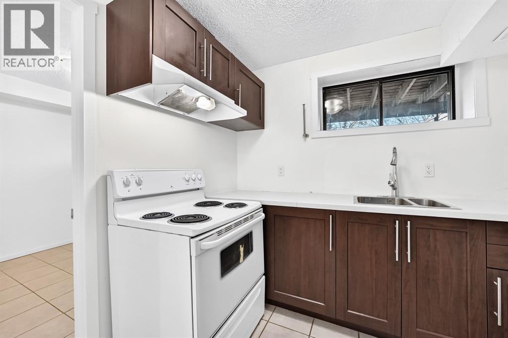 260 Berwick Drive Nw Property Photo 34