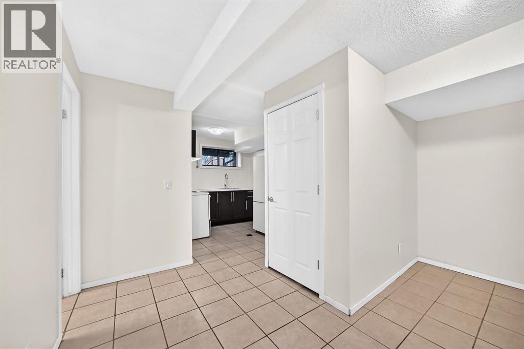 260 Berwick Drive Nw Property Photo 35