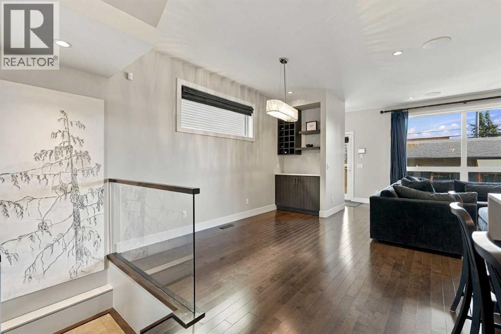 2208 32 Street Sw Property Photo 11