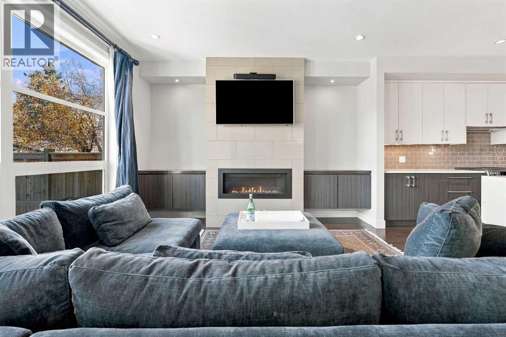 2208 32 Street Sw Property Photo 13