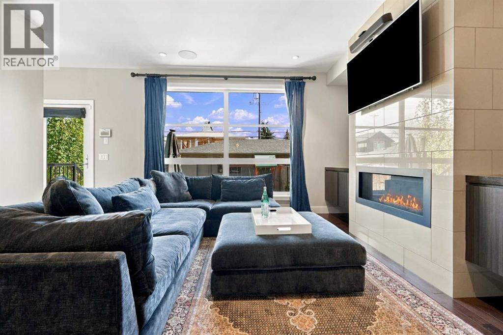 2208 32 Street Sw Property Photo 17