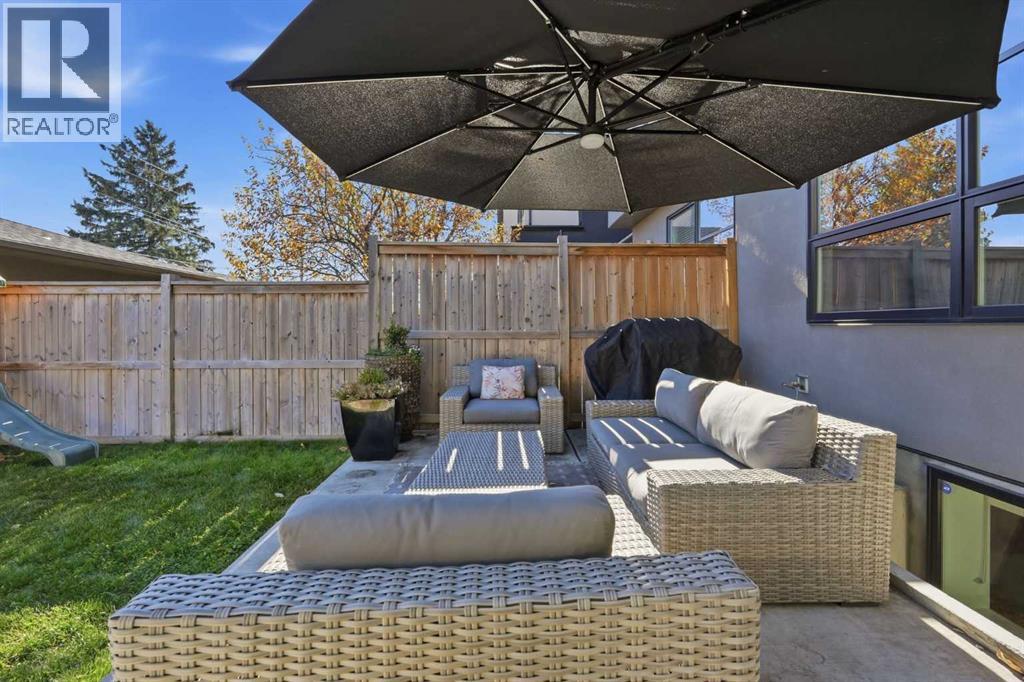 2208 32 Street Sw Property Photo 43