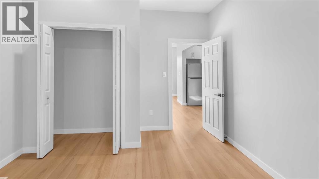 234 14 Street N Property Photo 11