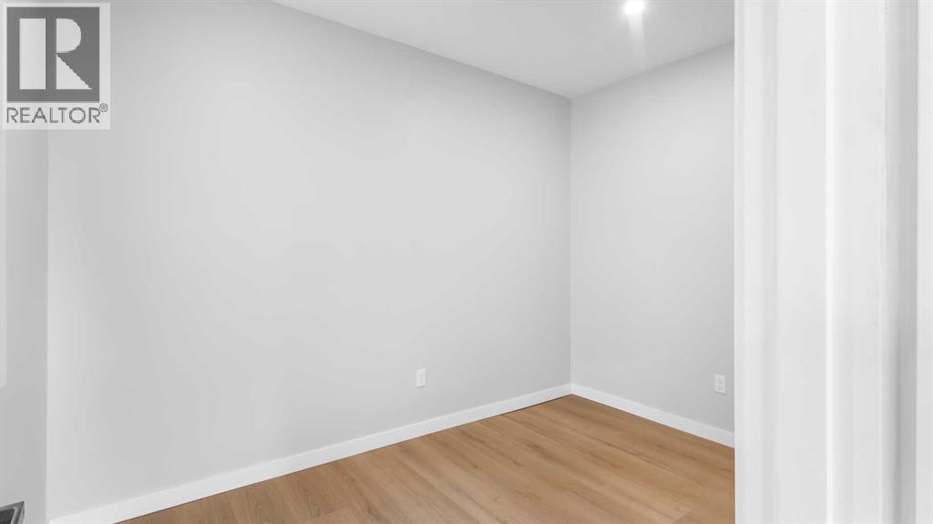 234 14 Street N Property Photo 13