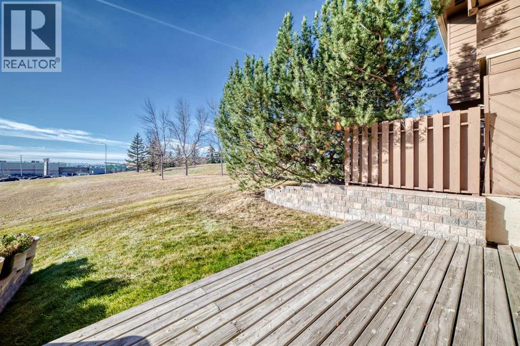4940 39 Avenue Southwest Property Photo 6