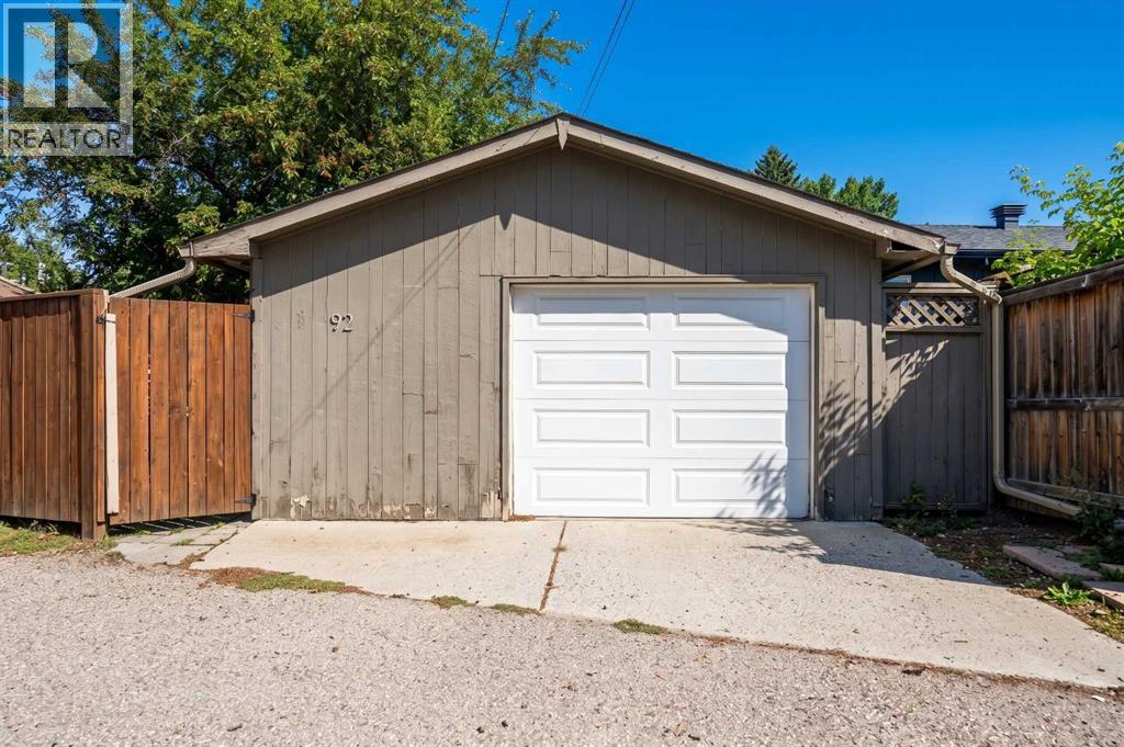 92 Chinook Drive Sw Property Photo 46