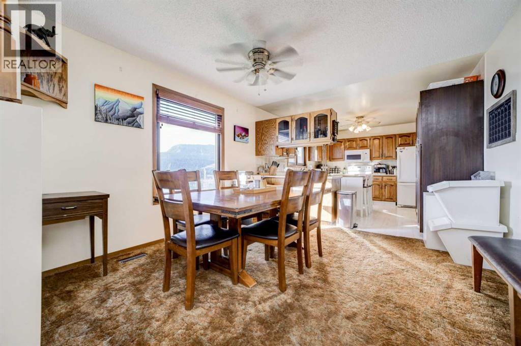 8605 19 Avenue Property Photo 8
