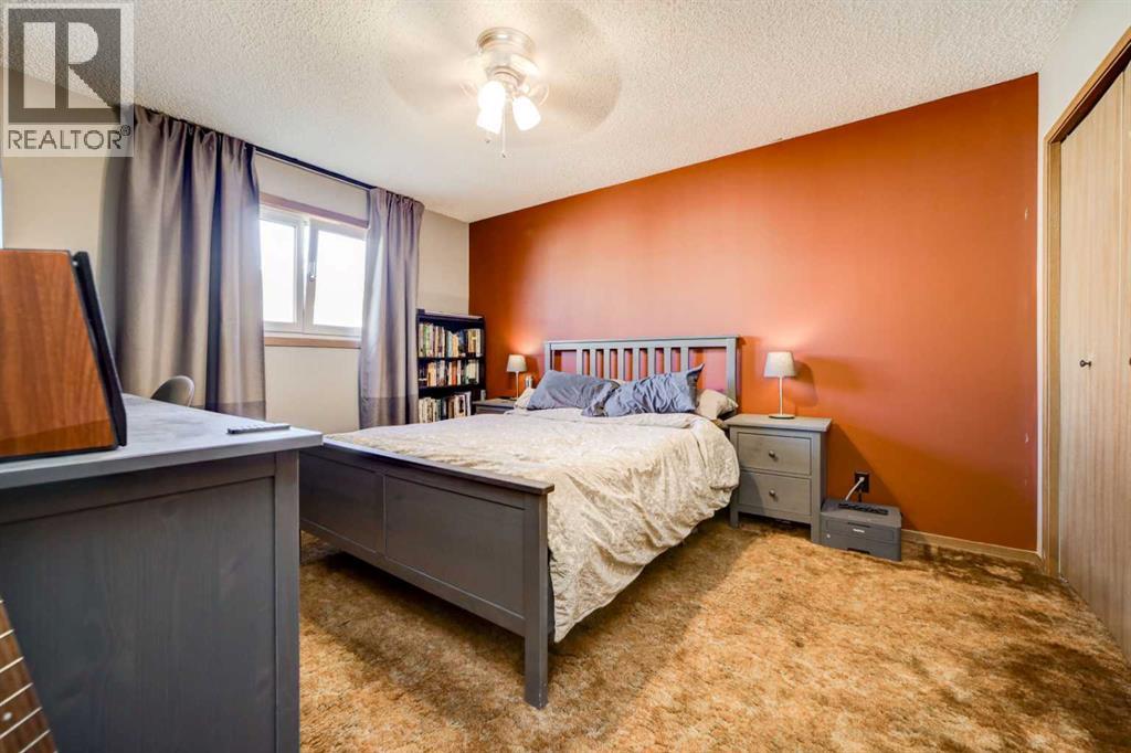 8605 19 Avenue Property Photo 13