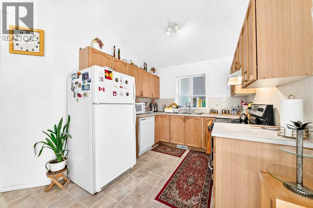 87 Taralea Gardens Ne Property Photo 10