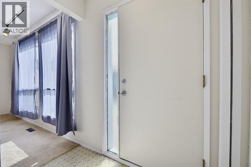 116 Silver Crest Drive Northwest Property Photo 4