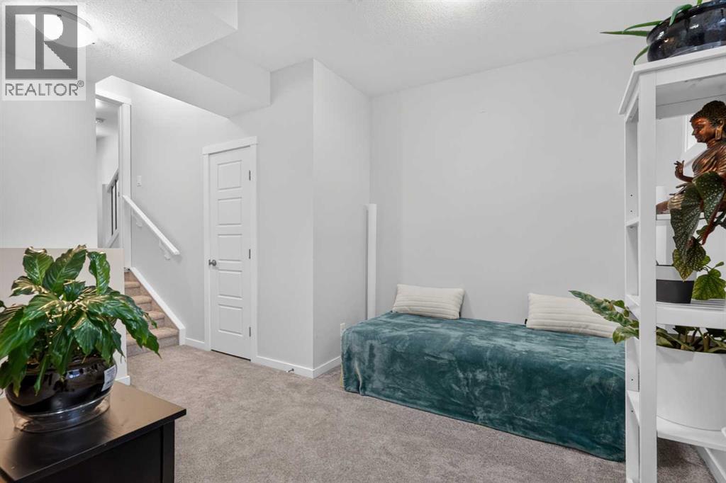206 Cranbrook Square Se Property Photo 13