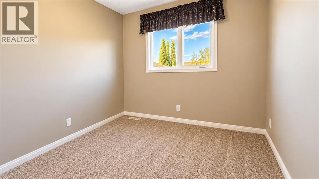 173 Shacker Crescent Property Photo 10