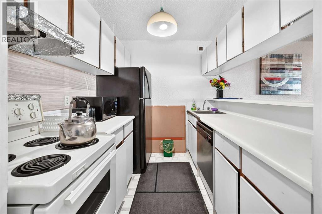 221 6 Avenue Southeast Property Photo 6