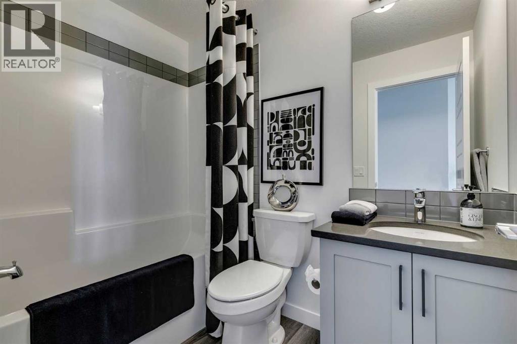 459 Buffaloberry Manor Se Property Photo 10
