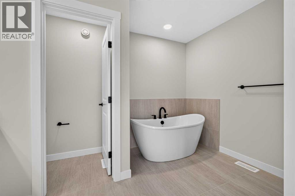 77 Royston Gardens Nw Property Photo 37