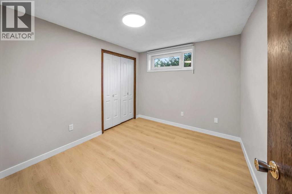 2658 11 Avenue Se Property Photo 23