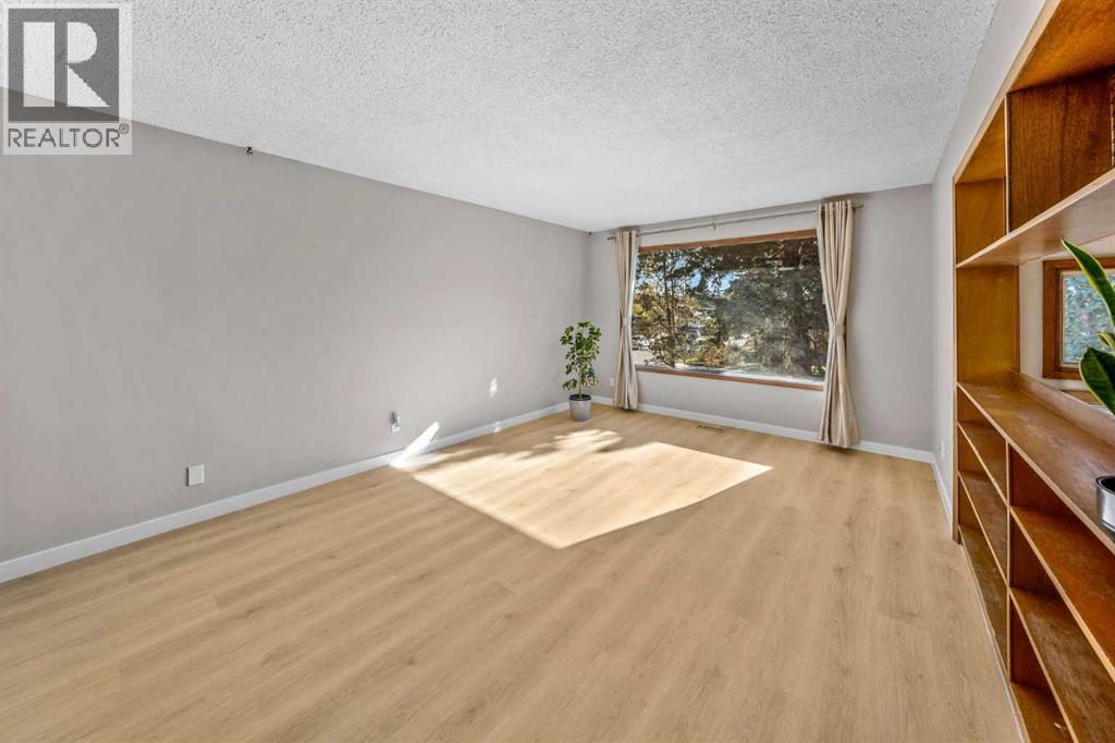 2658 11 Avenue Se Property Photo 24