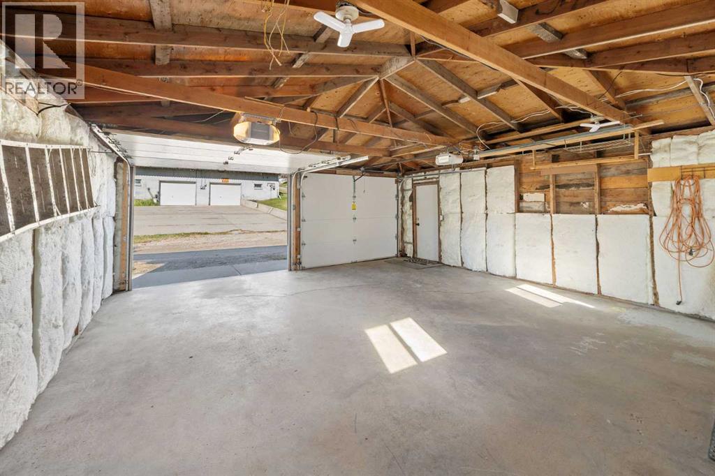 2658 11 Avenue Se Property Photo 45