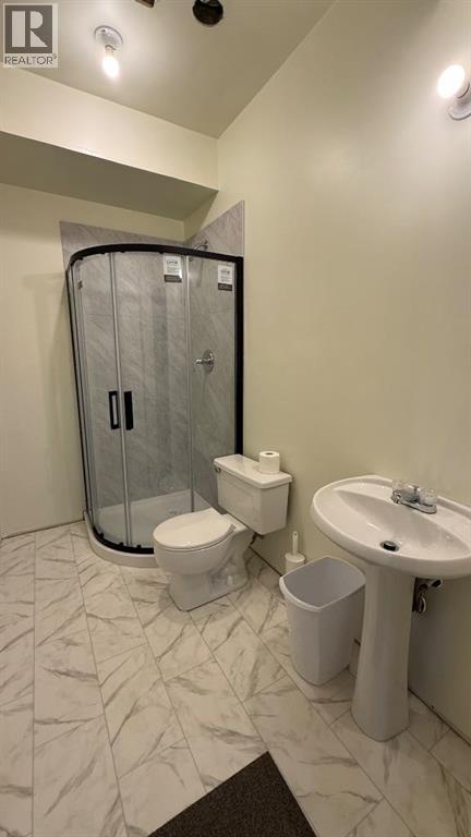 307 4 Avenue W Property Photo 28