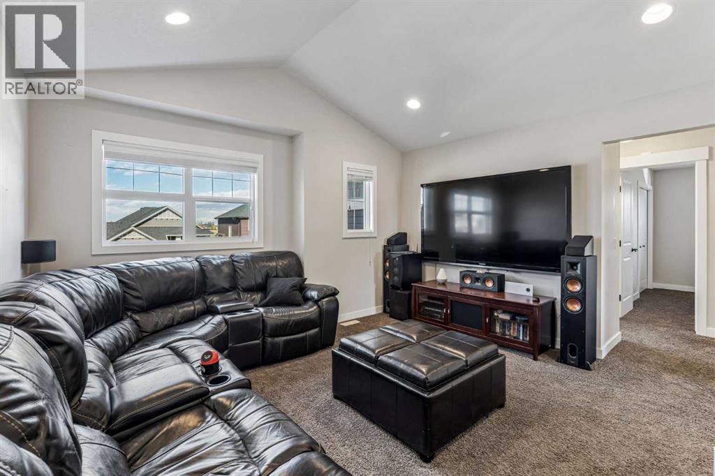 281 Boulder Creek Crescent Se Property Photo 17