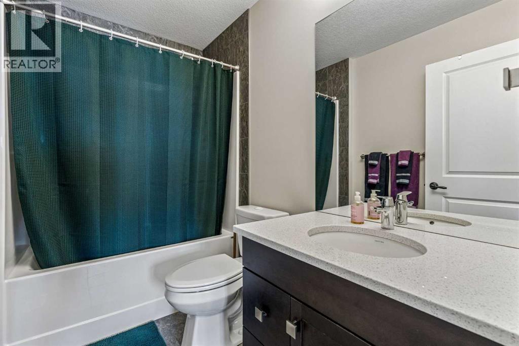 281 Boulder Creek Crescent Se Property Photo 22