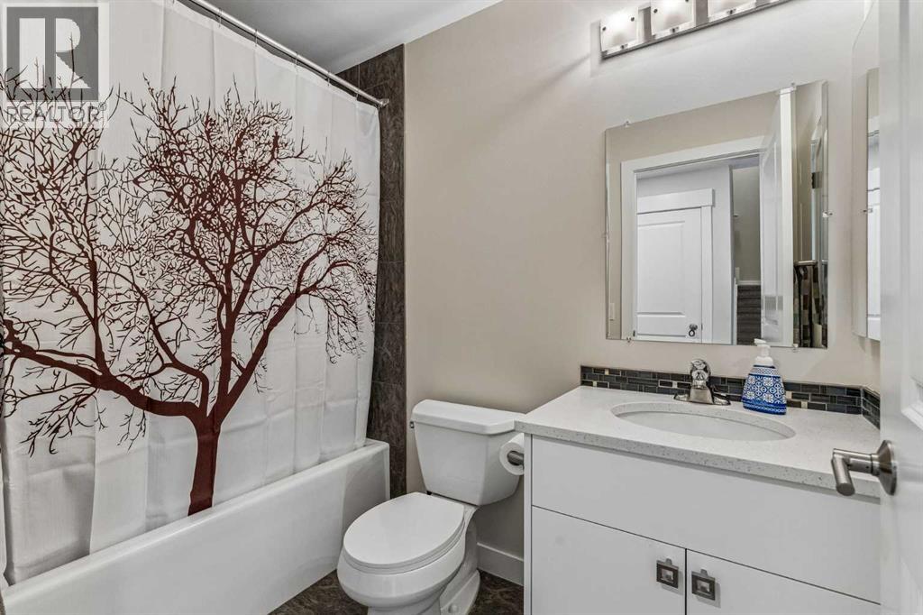 281 Boulder Creek Crescent Se Property Photo 33