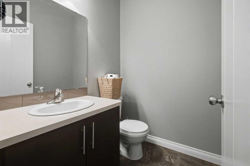 59 Crestview Boulevard Property Photo 6