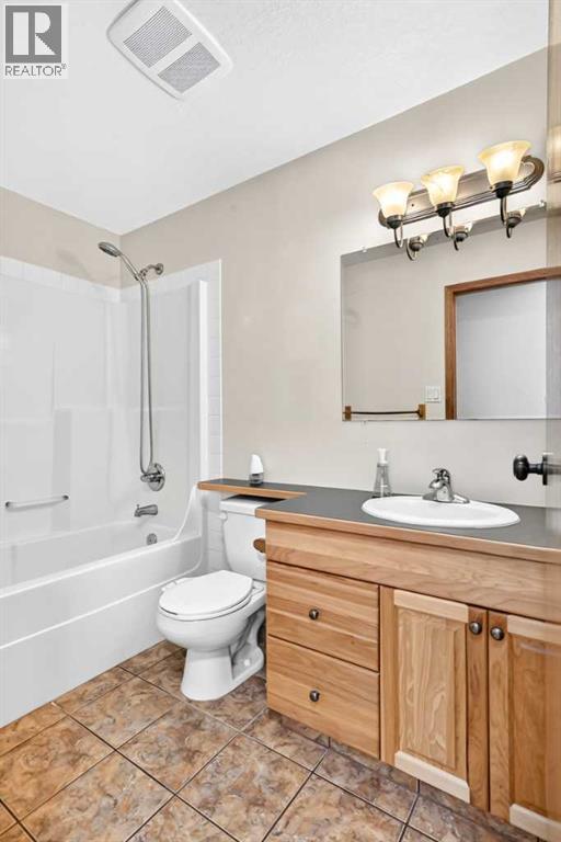 26 Firdale Close Property Photo 18