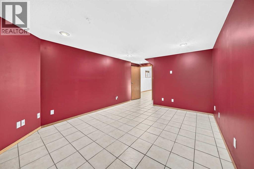 26 Firdale Close Property Photo 25