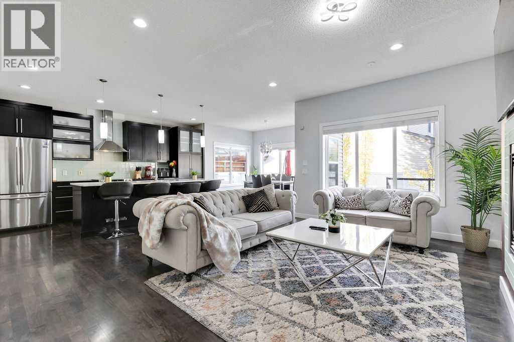 87 Brightonstone Passage Se Property Photo 3