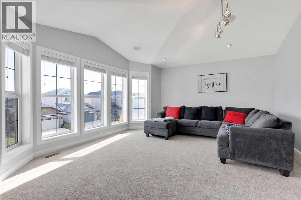 87 Brightonstone Passage Se Property Photo 25