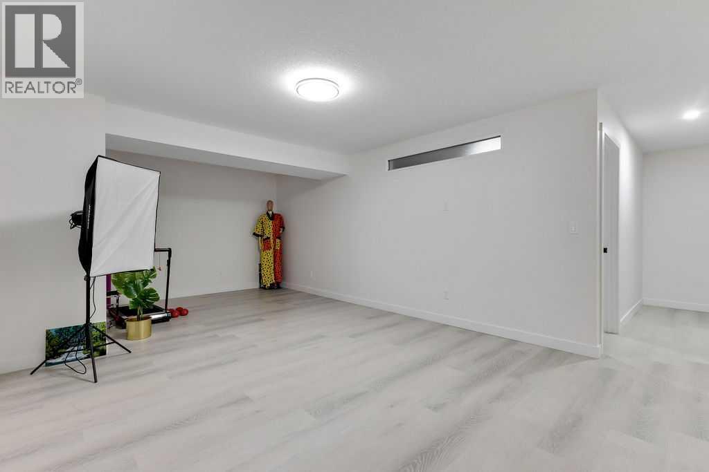 87 Brightonstone Passage Se Property Photo 28