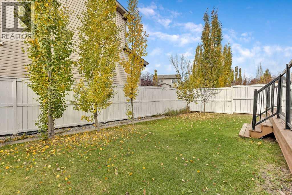 87 Brightonstone Passage Se Property Photo 34