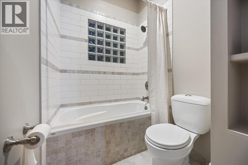 5739 Dalmead Crescent Nw Property Photo 20