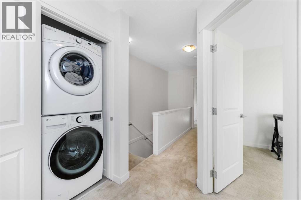 932 Sherwood Boulevard Nw Property Photo 16