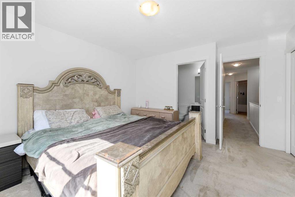 932 Sherwood Boulevard Nw Property Photo 18