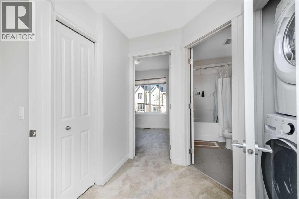 932 Sherwood Boulevard Nw Property Photo 22