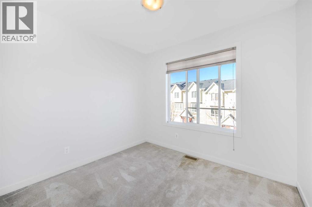 932 Sherwood Boulevard Nw Property Photo 23