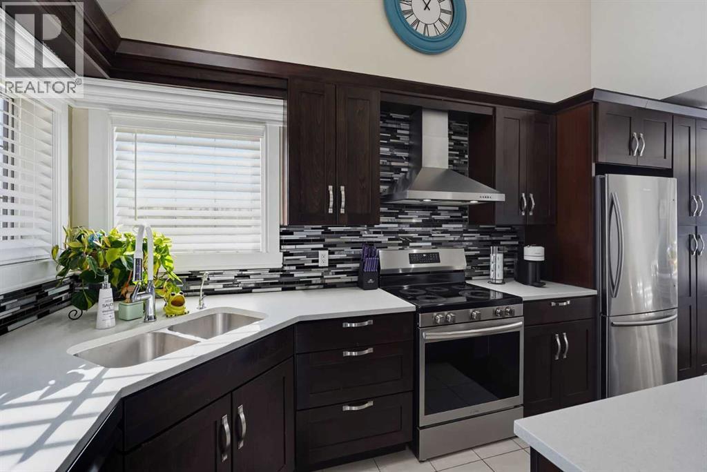 2 Greystone Way Property Photo 14