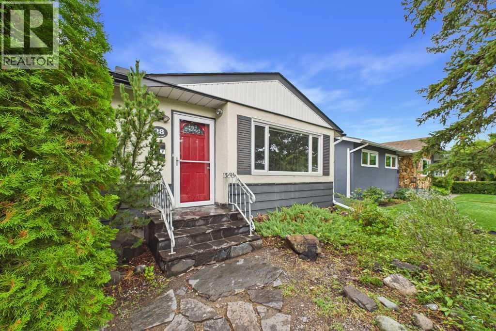 28 Franklin Drive Se Property Photo 4