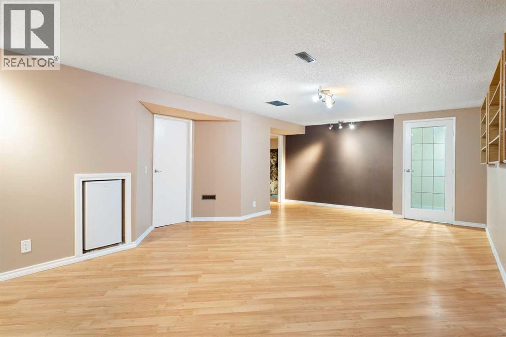 48 Deermont Way Se Property Photo 32