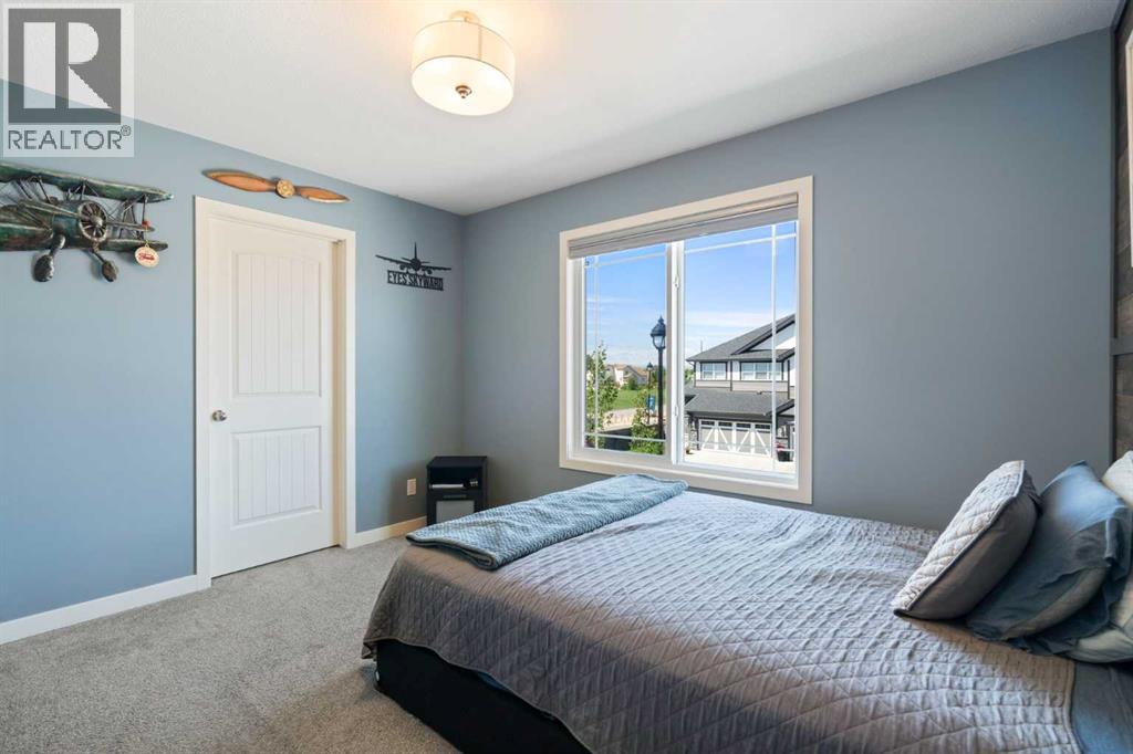 642 Kingsmere Way Se Property Photo 18