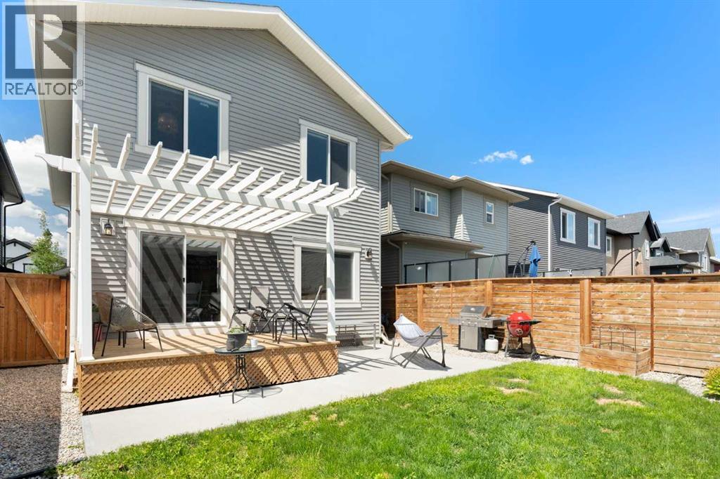 642 Kingsmere Way Se Property Photo 27