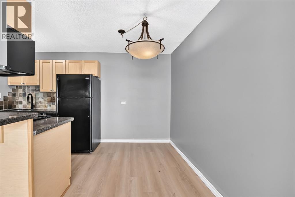 1312 13 Avenue Southwest Property Photo 5