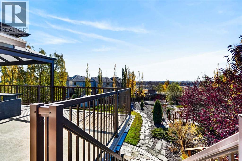 78 Cranarch View Se Property Photo 43