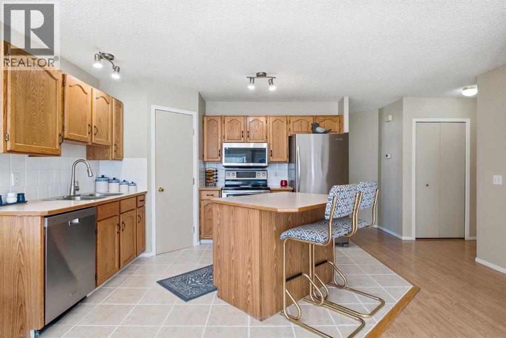 110 Somervale Point Sw Property Photo 11