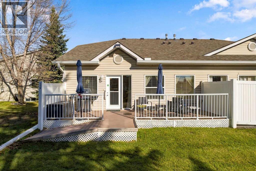 110 Somervale Point Sw Property Photo 27